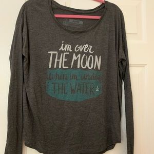 Long sleeved women’s jetty shirt